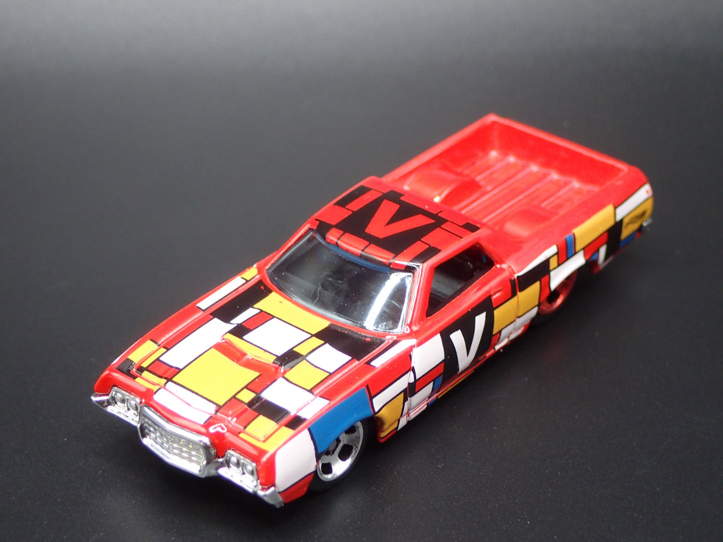 1972 72 FORD RANCHERO PICKUP TRUCK RED 1/64 SCALE DIORAMA DIECAST MODEL CAR