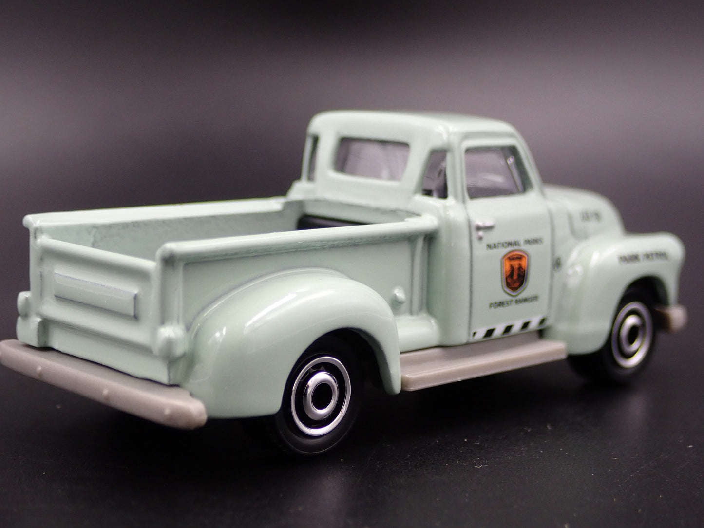 1947-1953 CHEVY CHEVROLET 3100 TRUCK FOREST RANGER 1:64 SCALE DIECAST MODEL CAR