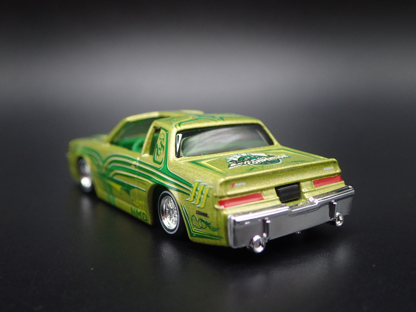 1987 87 BUICK REGAL T-TYPE LOWRIDER ADJUSTABLE SUSPENSION 1:64 DIECAST MODEL CAR