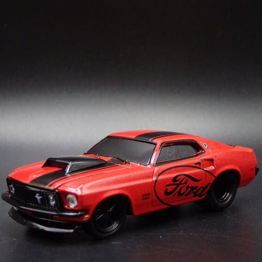 1969 69 FORD MUSTANG BOSS 429 FASTBACK RED 1/64 SCALE DIORAMA DIECAST MODEL CAR