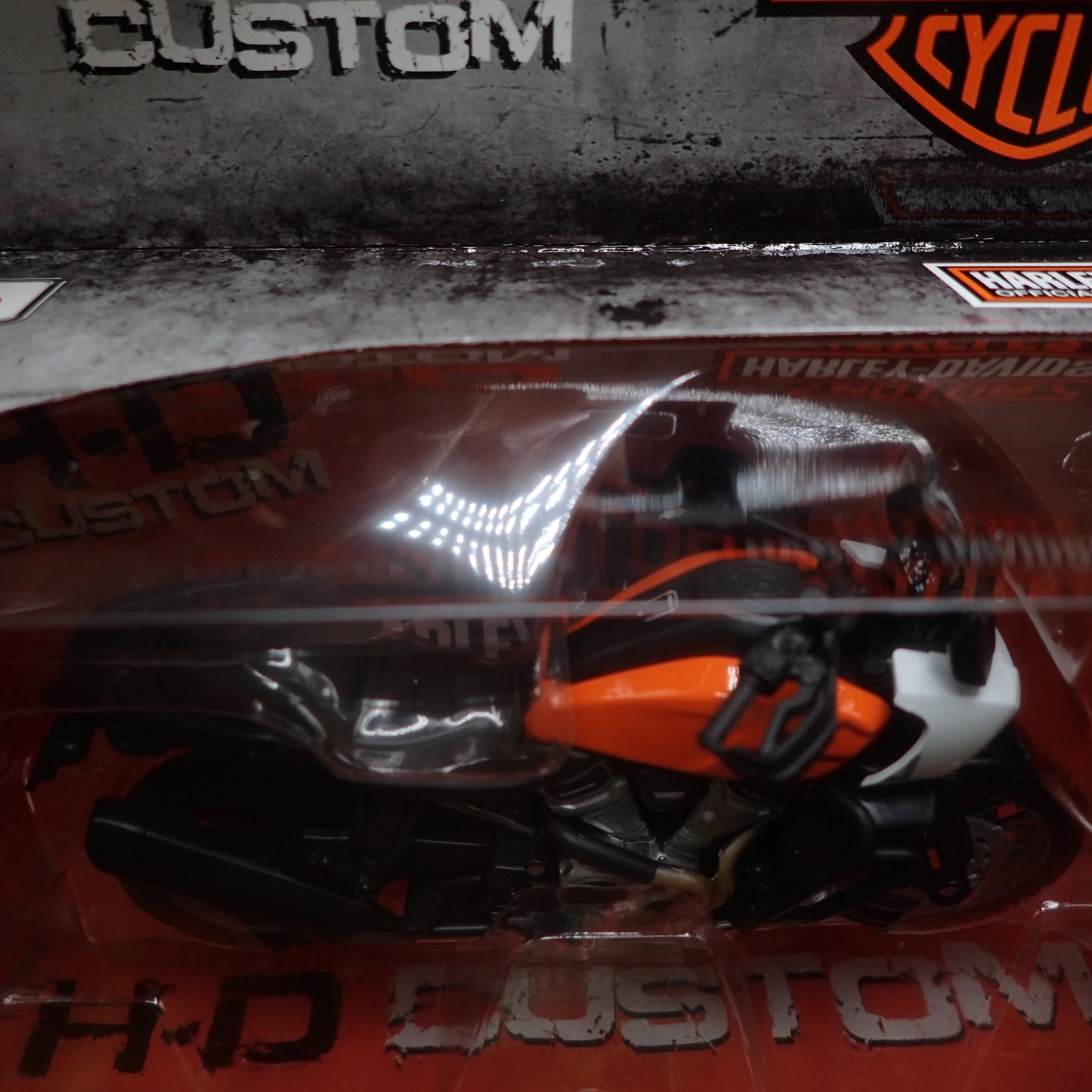 2021 21 PAN AMERICA 1250 HARLEY DAVIDSON MOTORCYCLE MAISTO SERIES 43 1/18 MODEL