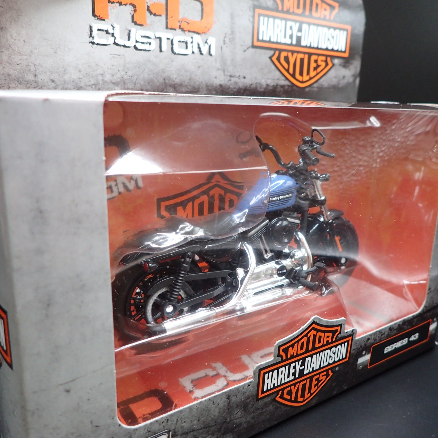 2022 FORTY EIGHT SPECIAL HARLEY DAVIDSON MOTORCYCLE MAISTO SERIES 43 1/18 MODEL