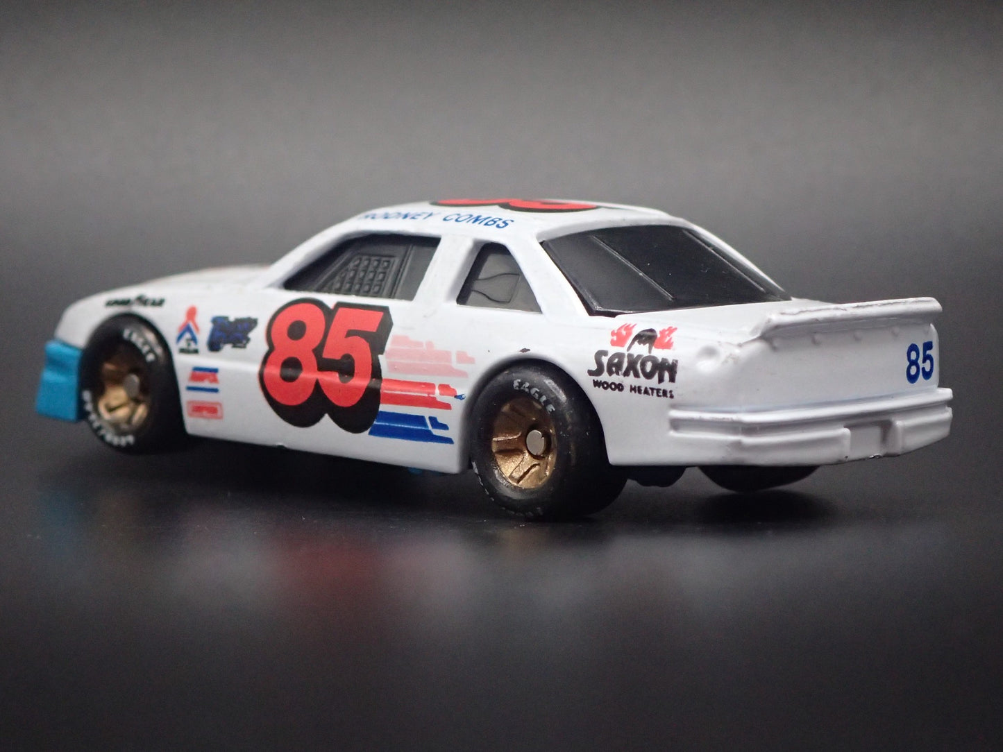 1991 91 CHEVY LUMINA 85 RODNEY COMBS NASCAR 1:64 SCALE COLLECTIBLE DIECAST CAR