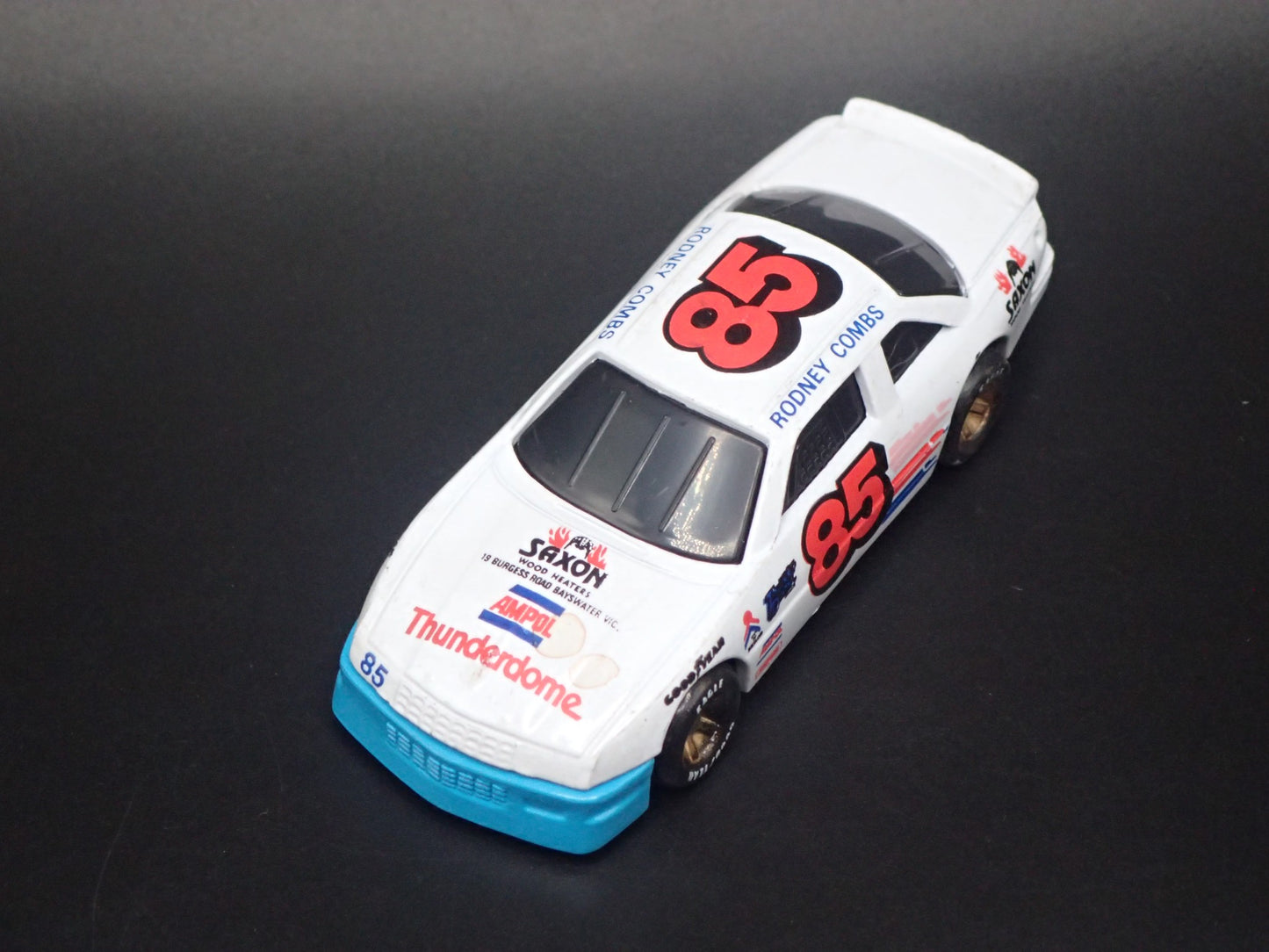 1991 91 CHEVY LUMINA 85 RODNEY COMBS NASCAR 1:64 SCALE COLLECTIBLE DIECAST CAR