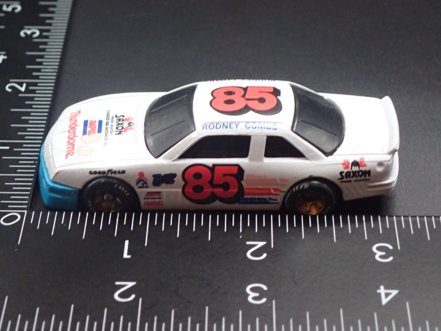 1991 91 CHEVY LUMINA 85 RODNEY COMBS NASCAR 1:64 SCALE COLLECTIBLE DIECAST CAR