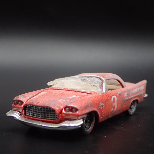 1957 57 CHRYSLER 300C EDELBROCK BARN FIND 1:64 SCALE DIORAMA DIECAST MODEL CAR