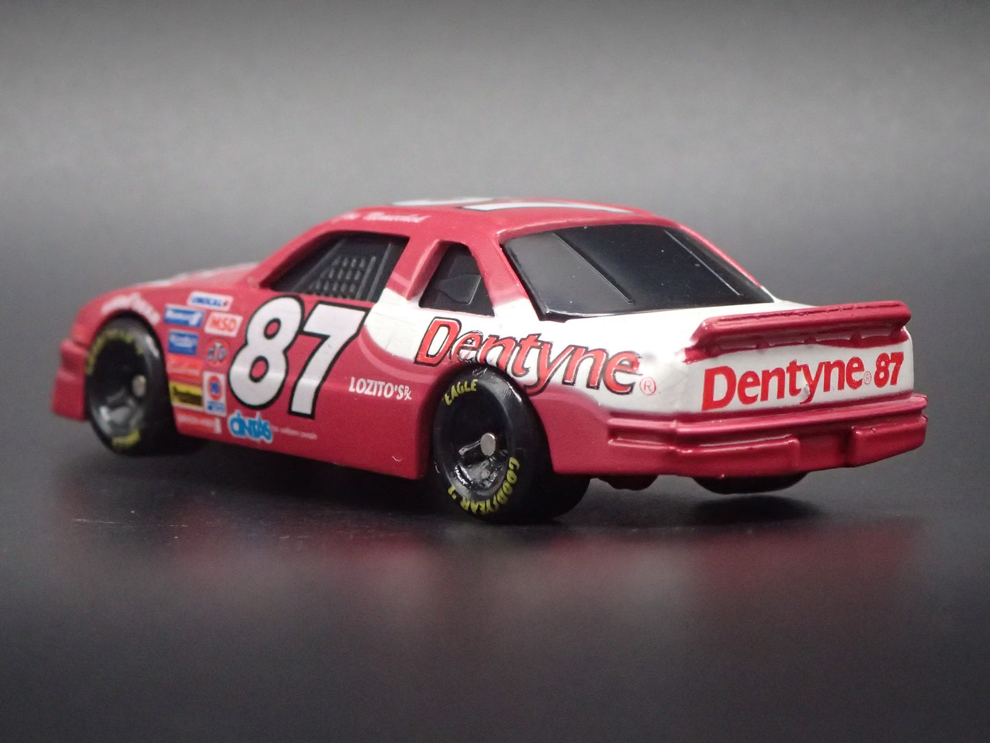 1993 93 CHEVY LUMINA 87 JOE NEMECHEK DENTYNE NASCAR 1:64 SCALE DIECAST CAR