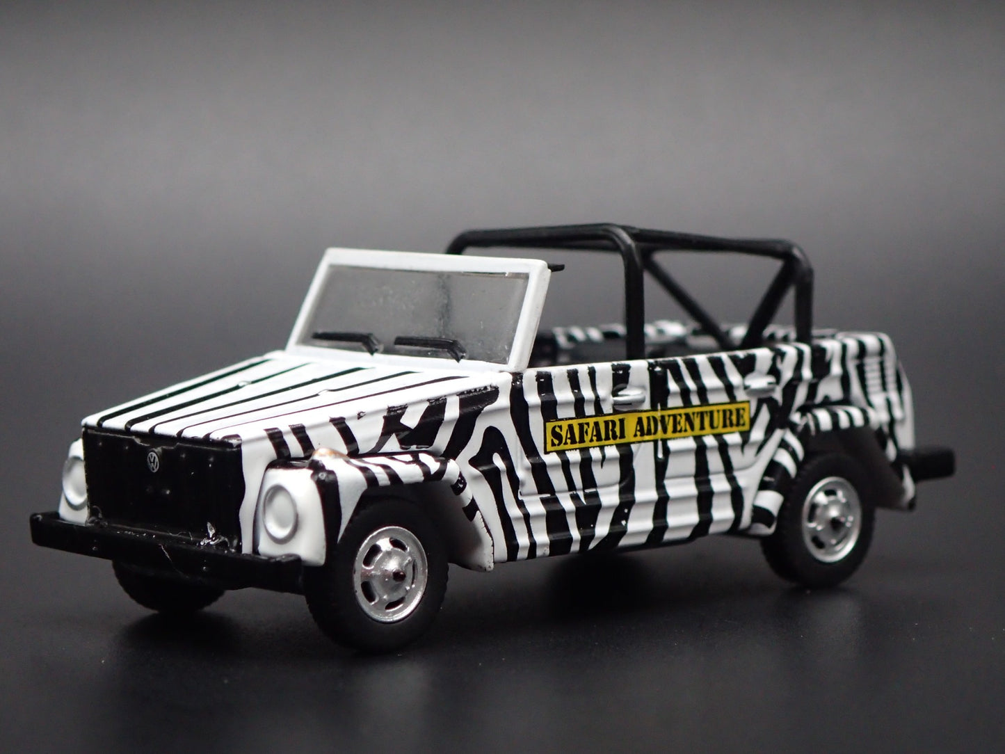 VOLKSWAGEN THING TYPE 181 WHITE SAFARI 1:64 SCALE COLLECTIBLE DIECAST MODEL CAR
