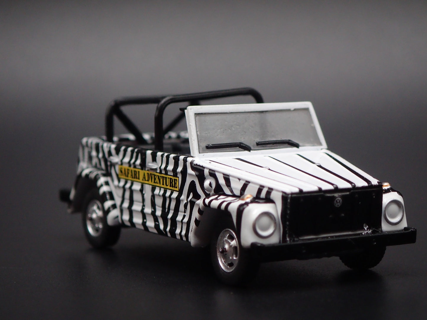 VOLKSWAGEN THING TYPE 181 WHITE SAFARI 1:64 SCALE COLLECTIBLE DIECAST MODEL CAR