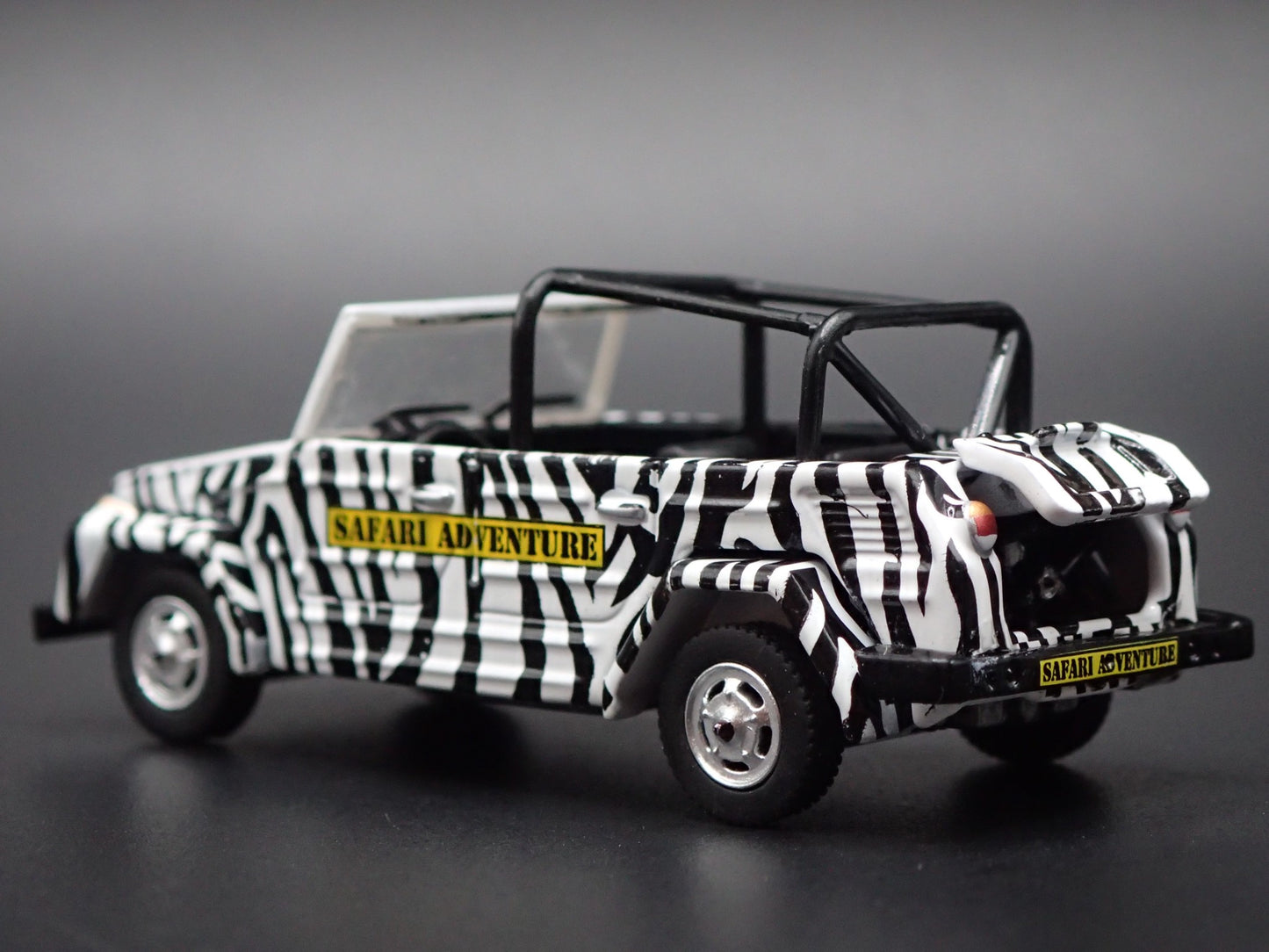 VOLKSWAGEN THING TYPE 181 WHITE SAFARI 1:64 SCALE COLLECTIBLE DIECAST MODEL CAR