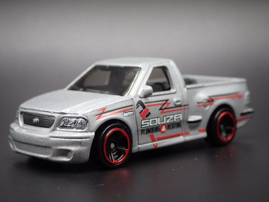 1999-2004 FORD SVT F150 LIGHTNING PICKUP TRUCK SIL 1:64 SCALE DIECAST MODEL CAR
