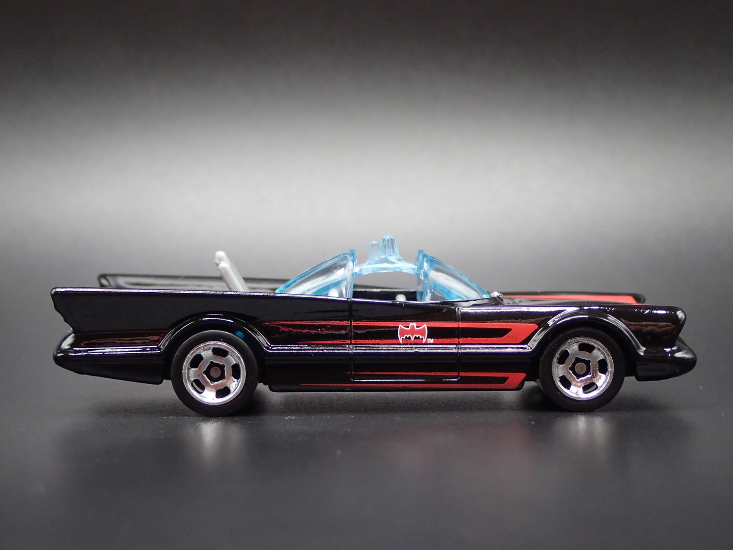 1966 66 BATMAN BATMOBILE ADAM WEST RARE 1/64 SCALE COLLECTIBLE DIECAST MODEL CAR