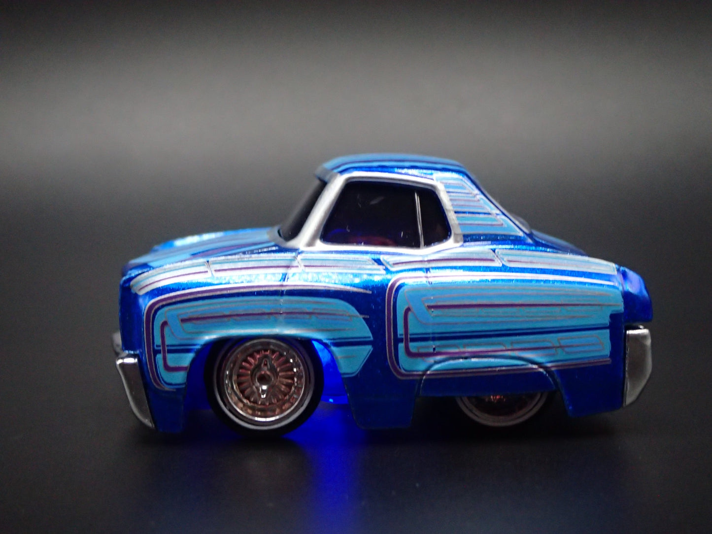 1972 72 CHEVY CHEVROLET MONTE CARLO TUNED LOWRIDER 1:64 SCALE DIECAST MODEL CAR