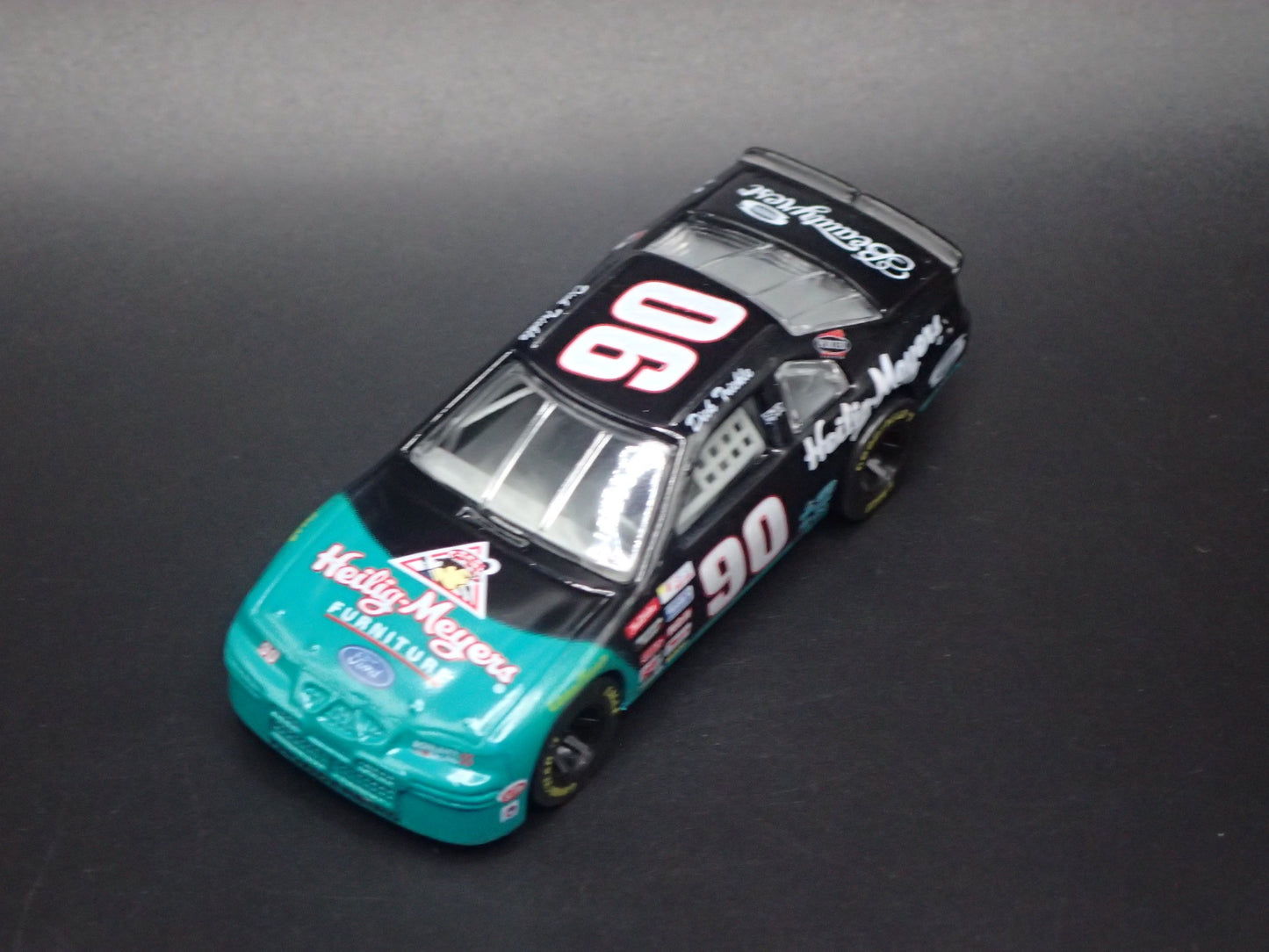 1997 97 FORD THUNDERBIRD 90 DICK TRICKLE NASCAR 1:64 SCALE DIECAST MODEL CAR
