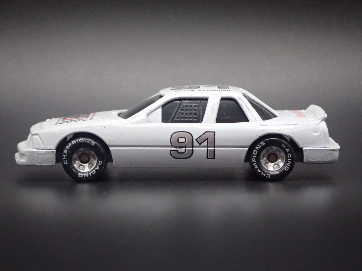 1991 91 CHEVY LUMINA 91 CHUCK FRIEDMAN NASCAR 1:64 SCALE COLLECTIBLE DIECAST CAR