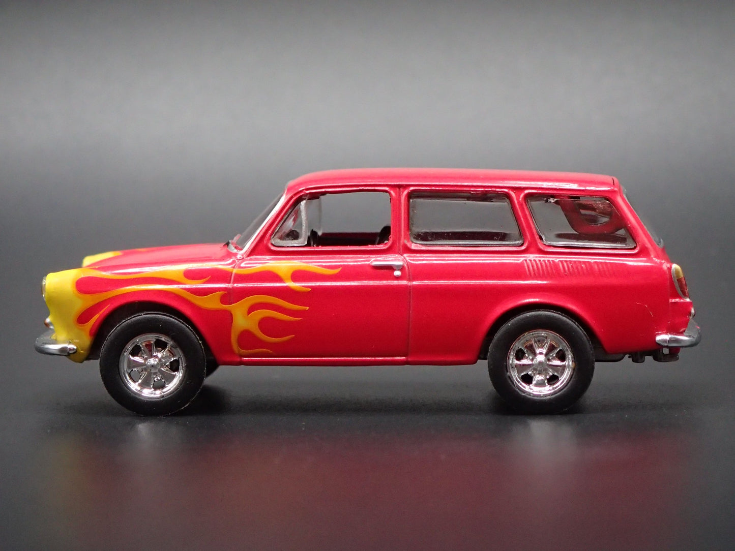 1961-1973 VW VOLKSWAGEN TYPE 3 SQUAREBACK RED 1:64 SCALE DIECAST MODEL CAR