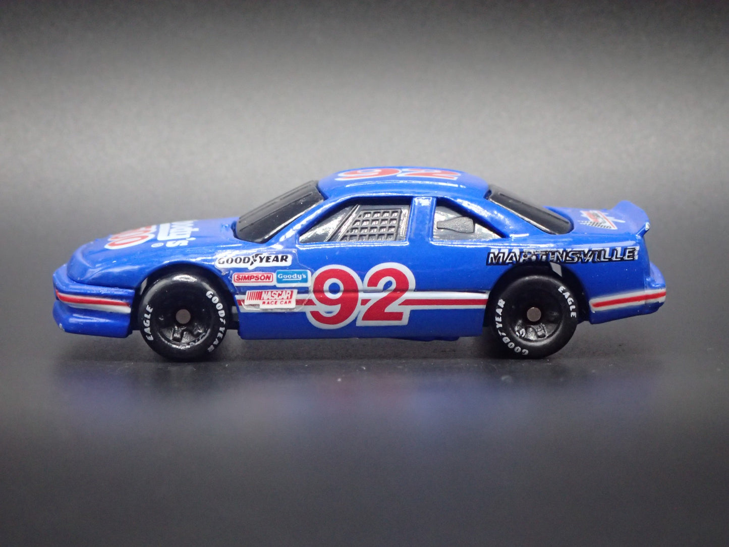 1992 PONTIAC GRAND PRIX MARTINSVILLE GOODYS 500 NASCAR  1:64 SCALE DIECAST CAR