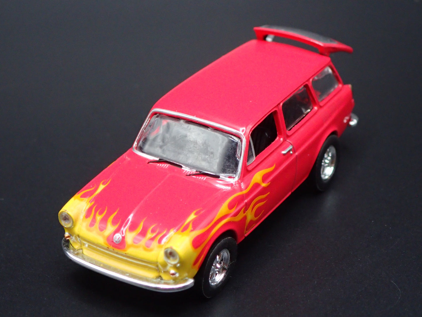 1961-1973 VW VOLKSWAGEN TYPE 3 SQUAREBACK RED 1:64 SCALE DIECAST MODEL CAR