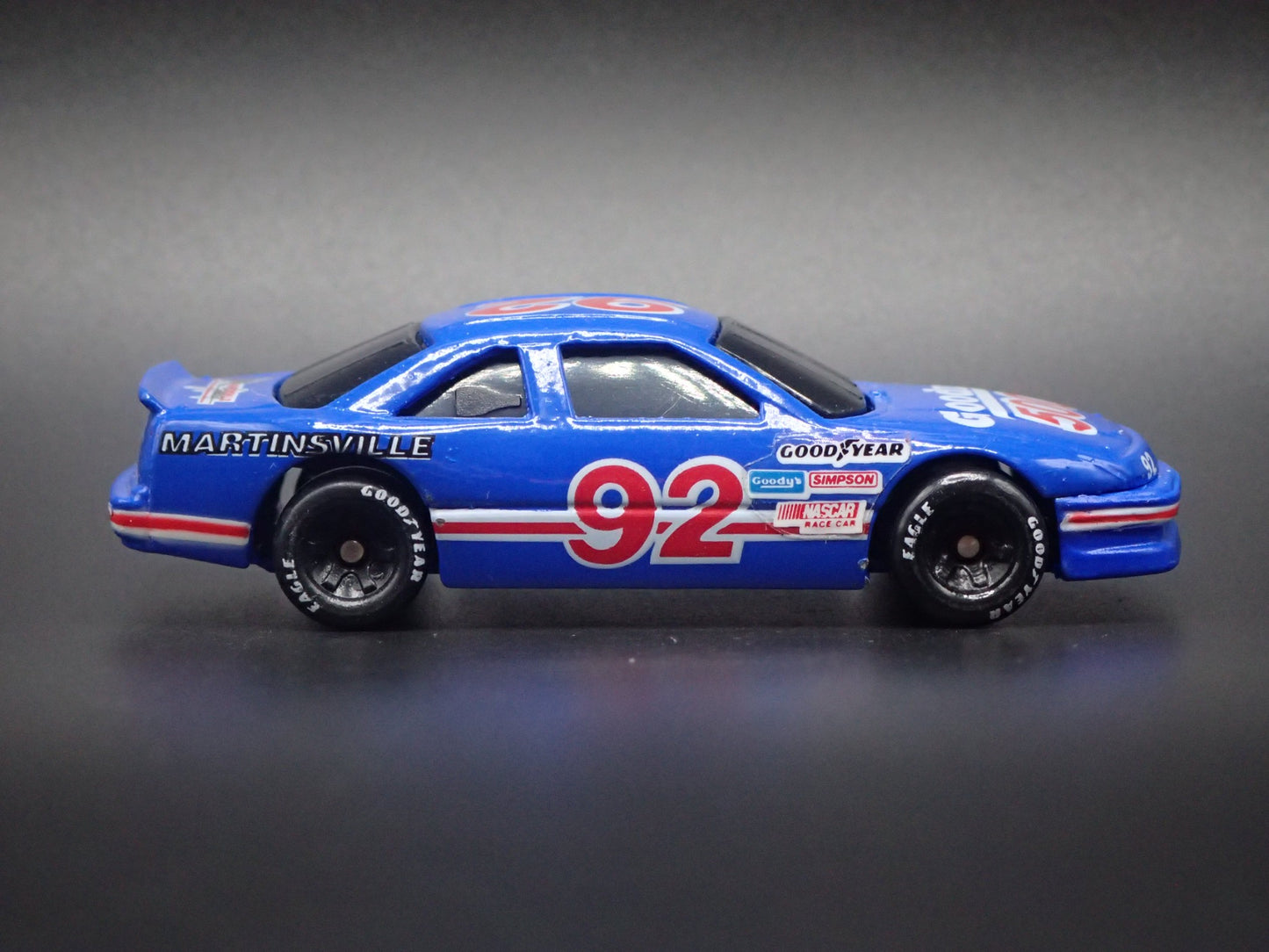 1992 PONTIAC GRAND PRIX MARTINSVILLE GOODYS 500 NASCAR  1:64 SCALE DIECAST CAR