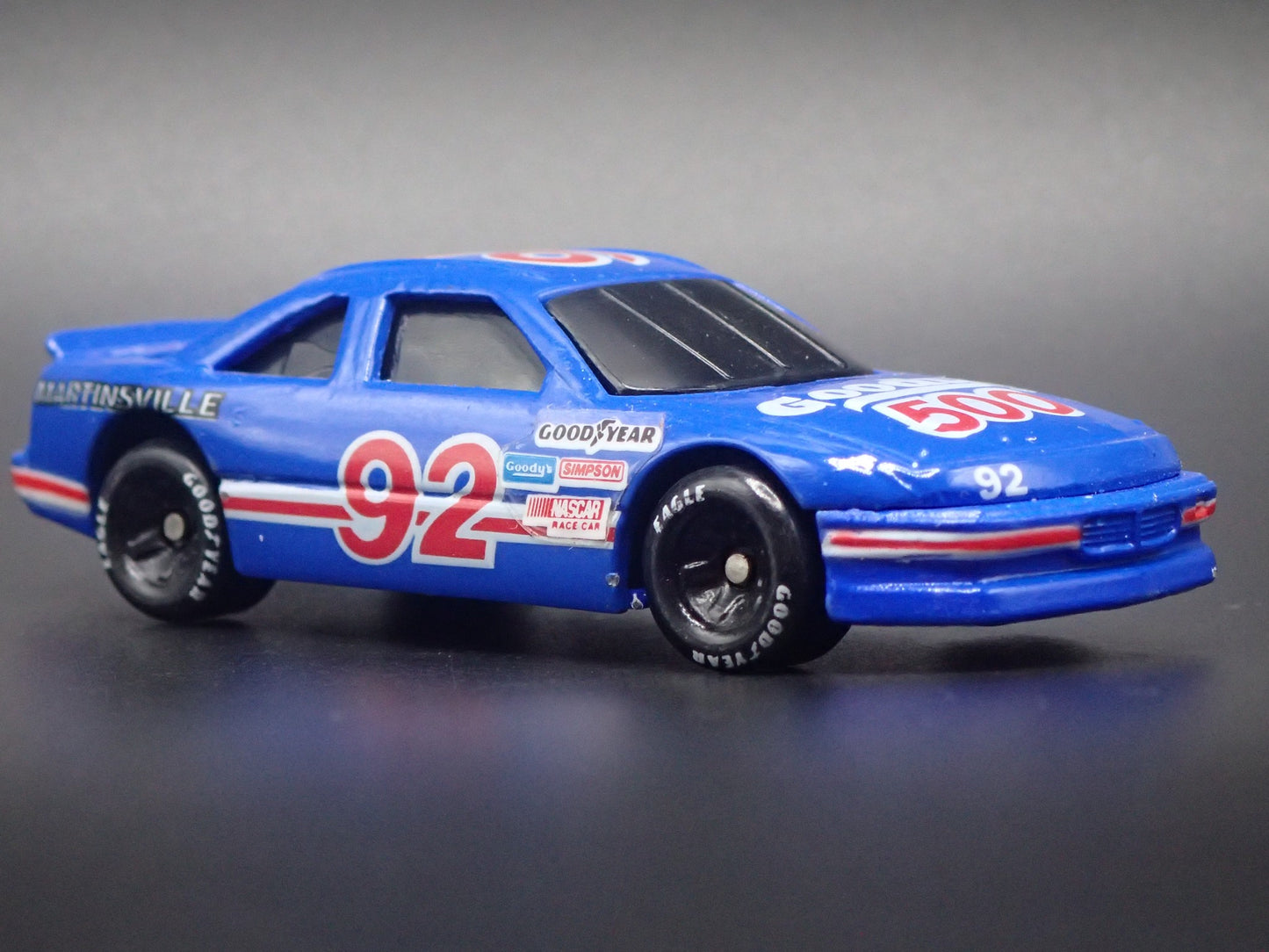 1992 PONTIAC GRAND PRIX MARTINSVILLE GOODYS 500 NASCAR  1:64 SCALE DIECAST CAR