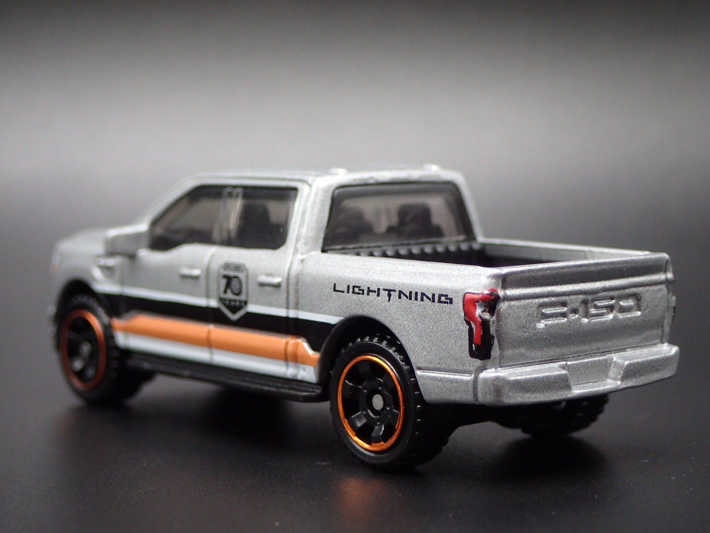 2022-2025 FORD F150 LIGHTNING PICKUP TRUCK SILVER 1/64 SCALE DIECAST MODEL CAR