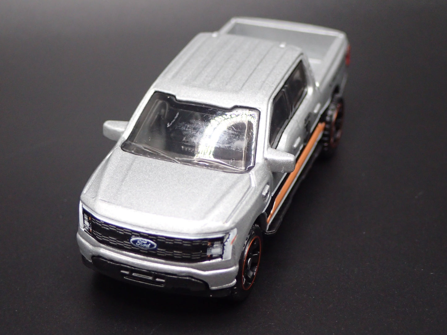 2022-2025 FORD F150 LIGHTNING PICKUP TRUCK SILVER 1/64 SCALE DIECAST MODEL CAR