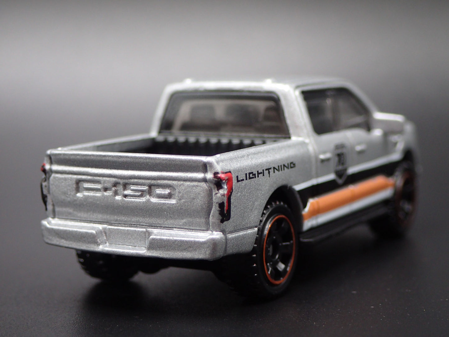2022-2025 FORD F150 LIGHTNING PICKUP TRUCK SILVER 1/64 SCALE DIECAST MODEL CAR