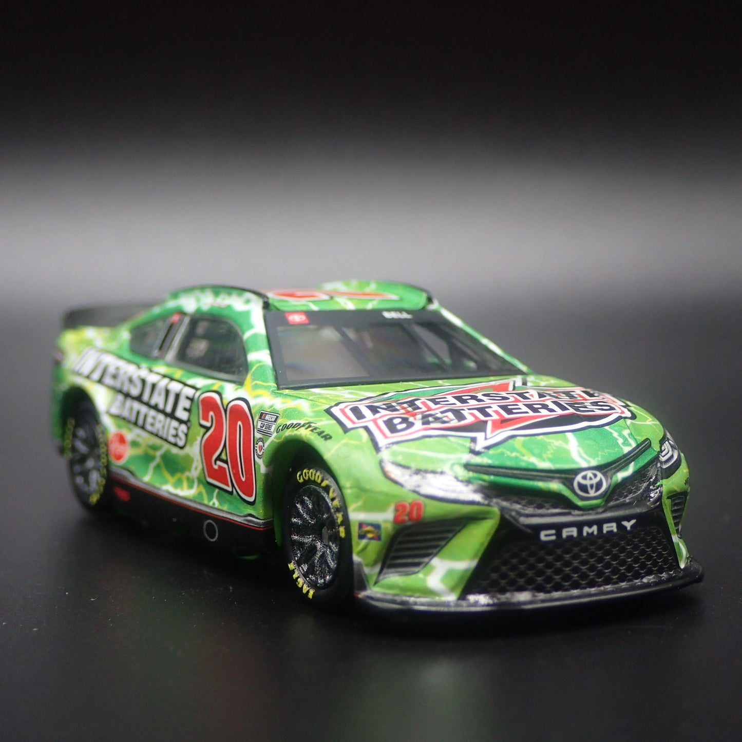 2023 TOYOTA CAMRY 20 CHRISTOPHER BELL INTERSTATE BATTERIES NASCAR 1:64 DIECAST