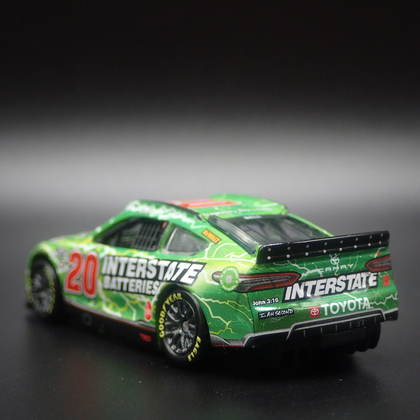 2023 TOYOTA CAMRY 20 CHRISTOPHER BELL INTERSTATE BATTERIES NASCAR 1:64 DIECAST