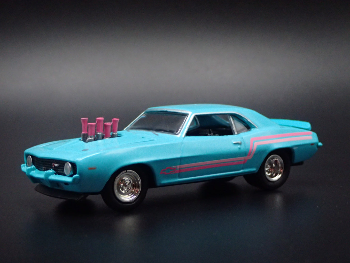 1969 69 CHEVY CHEVROLET CAMARO Z/28 TEAL 1:64 SCALE DIORAMA DIECAST MODEL CAR