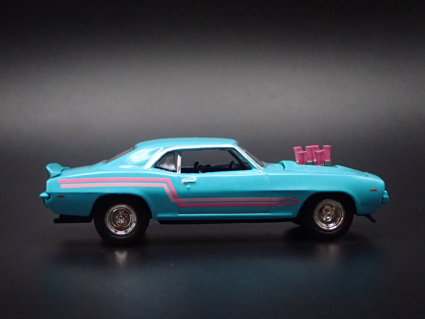 1969 69 CHEVY CHEVROLET CAMARO Z/28 TEAL 1:64 SCALE DIORAMA DIECAST MODEL CAR