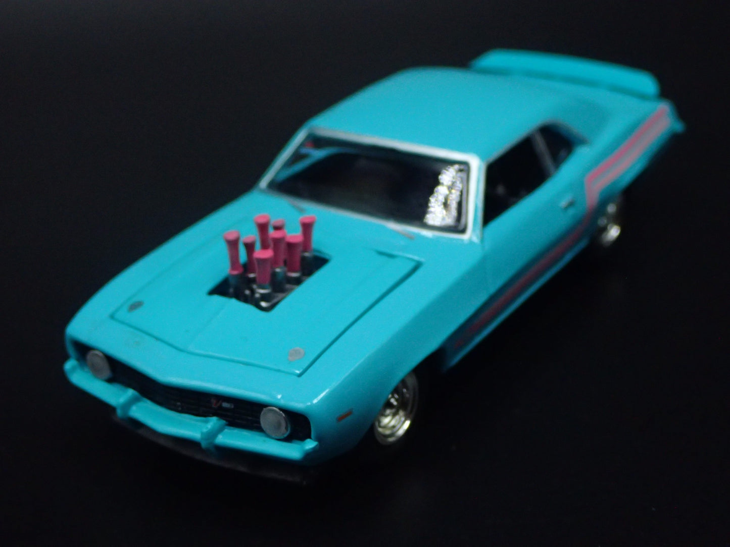 1969 69 CHEVY CHEVROLET CAMARO Z/28 TEAL 1:64 SCALE DIORAMA DIECAST MODEL CAR