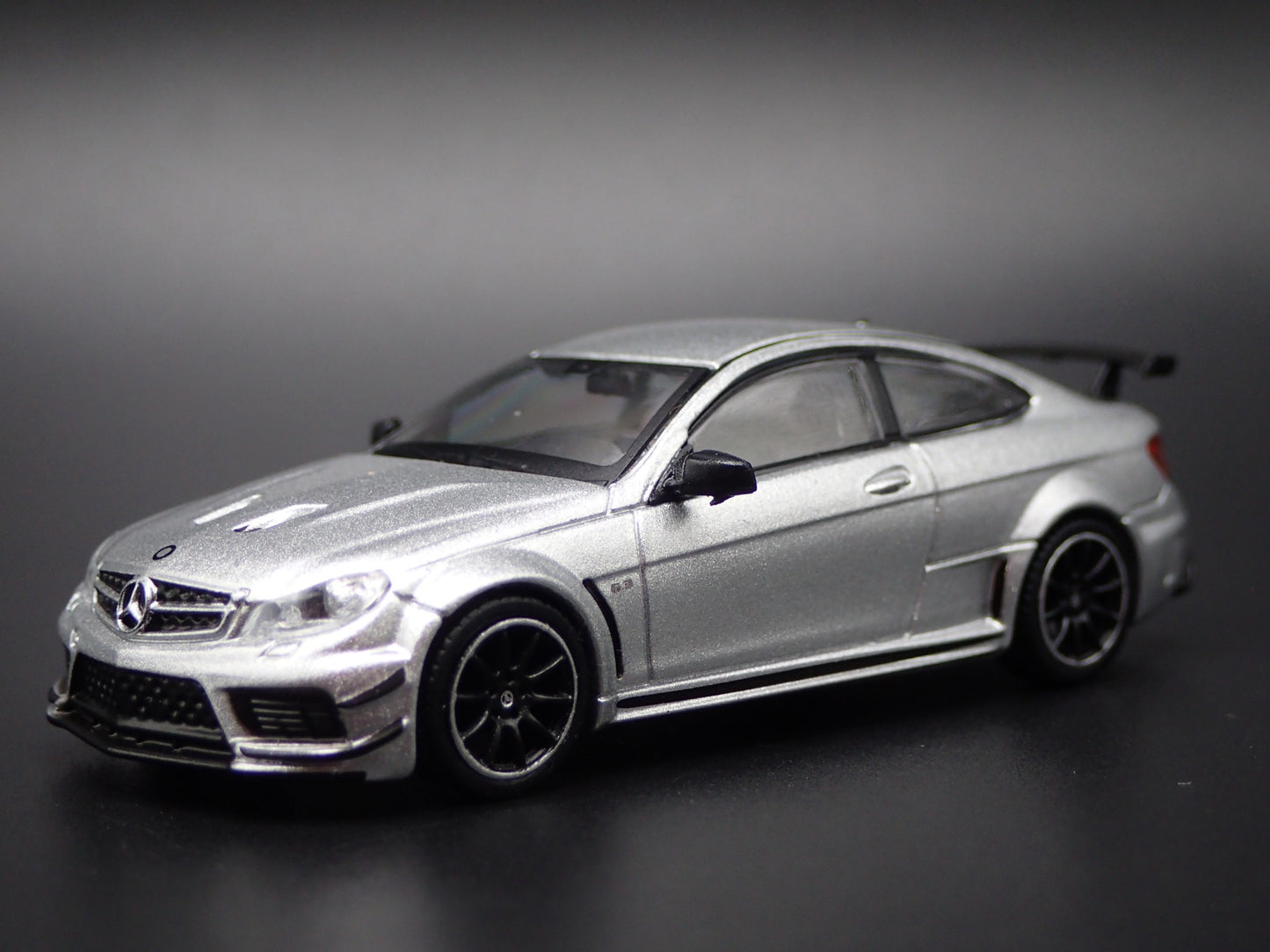 2011 -2013 MERCEDES-BENZ C63 AMG COUPE BLACK SERIES 1:64 SCALE DIECAST MODEL CAR