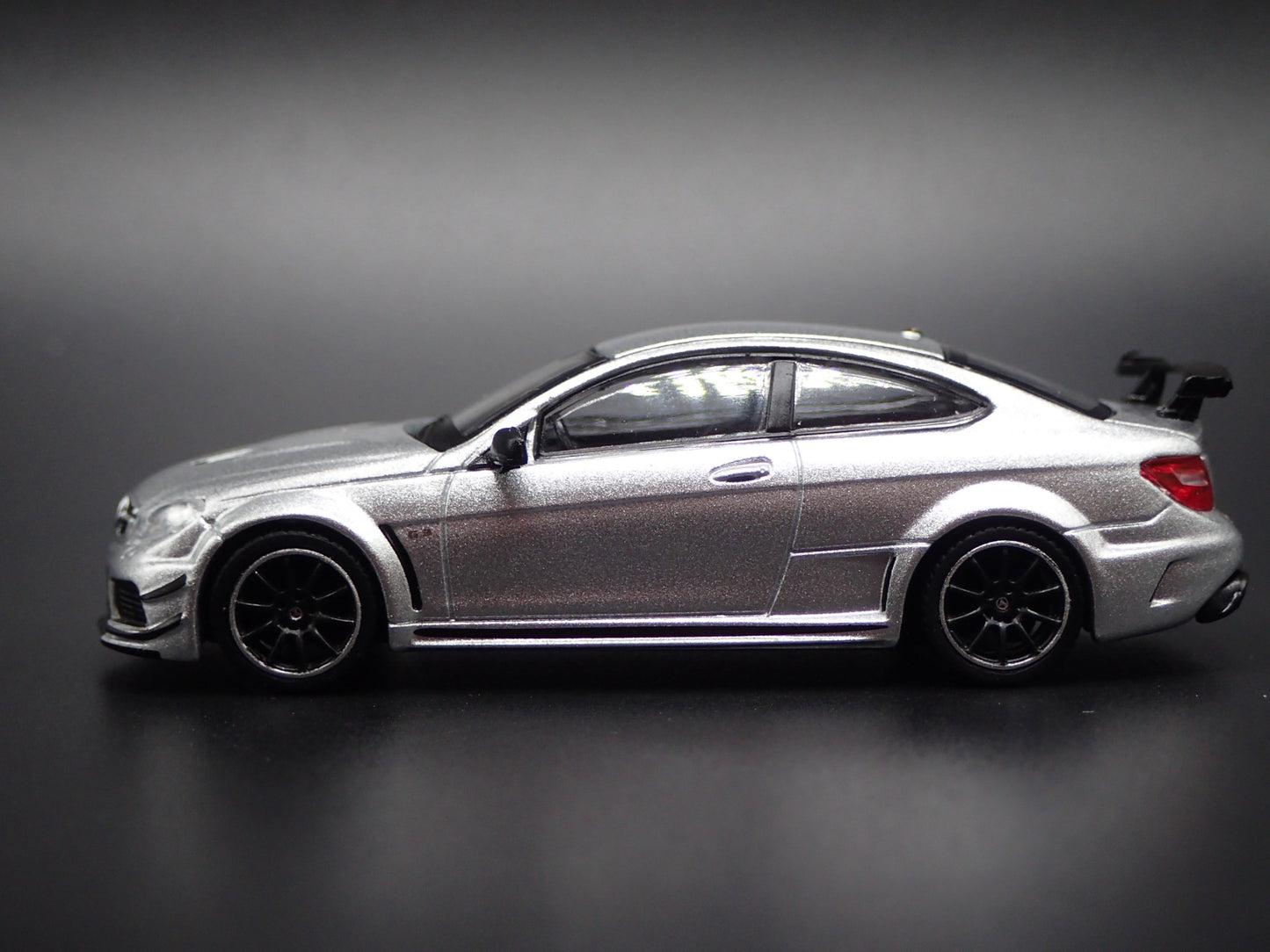 2011 -2013 MERCEDES-BENZ C63 AMG COUPE BLACK SERIES 1:64 SCALE DIECAST MODEL CAR
