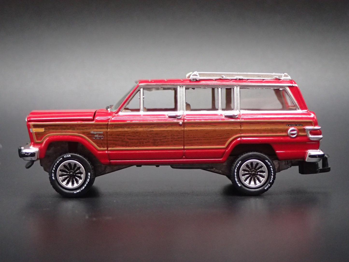 1980-1991 JEEP WAGONEER w HITCH 1:64 SCALE COLLECTIBLE DIORAMA DIECAST MODEL CAR