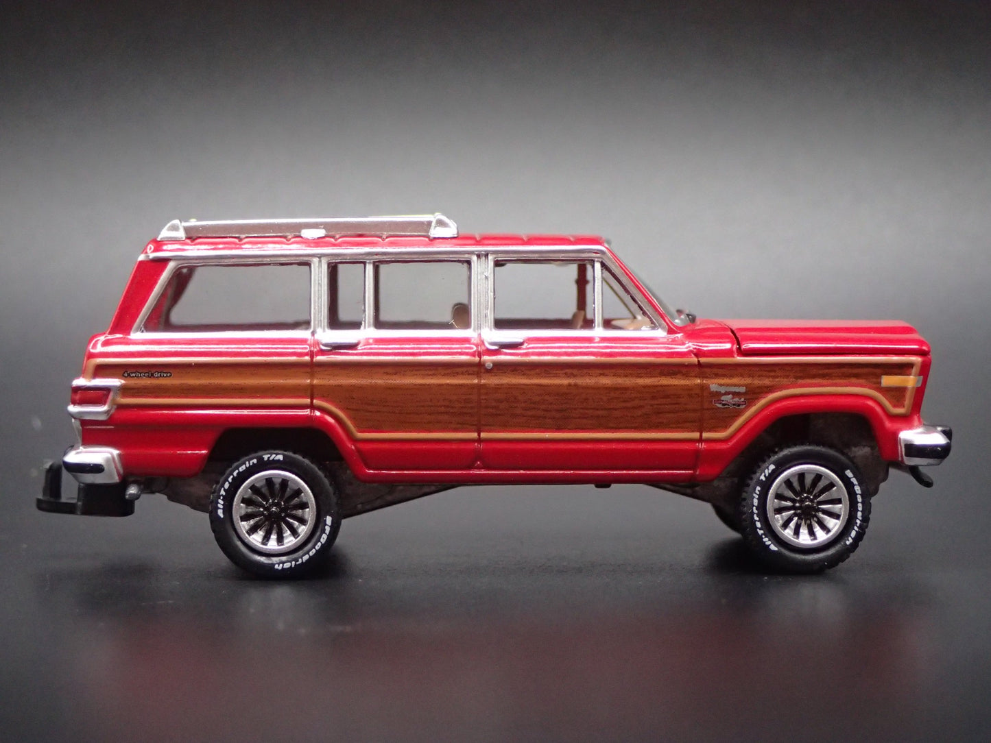 1980-1991 JEEP WAGONEER w HITCH 1:64 SCALE COLLECTIBLE DIORAMA DIECAST MODEL CAR