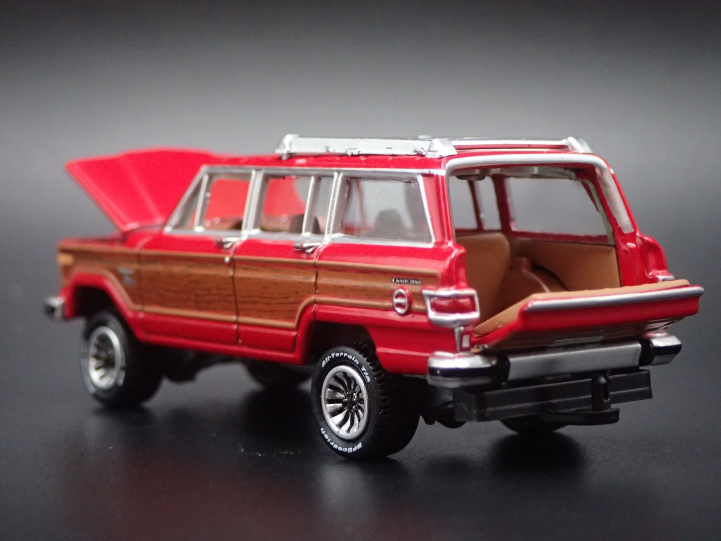 1980-1991 JEEP WAGONEER w HITCH 1:64 SCALE COLLECTIBLE DIORAMA DIECAST MODEL CAR