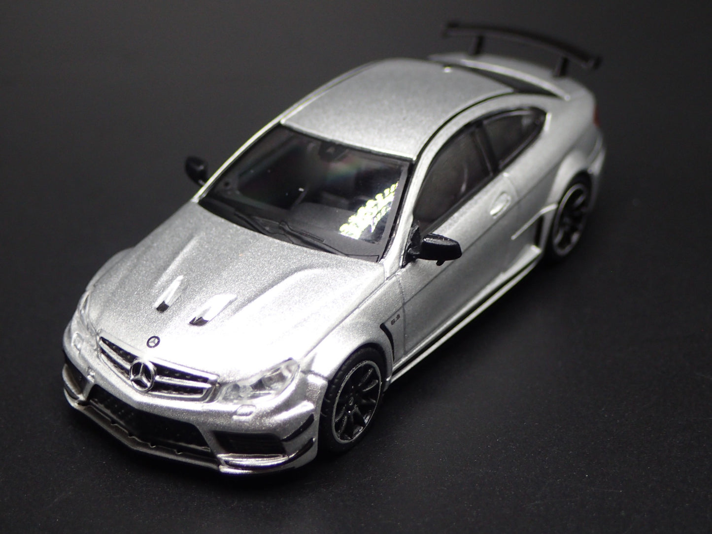 2011 -2013 MERCEDES-BENZ C63 AMG COUPE BLACK SERIES 1:64 SCALE DIECAST MODEL CAR