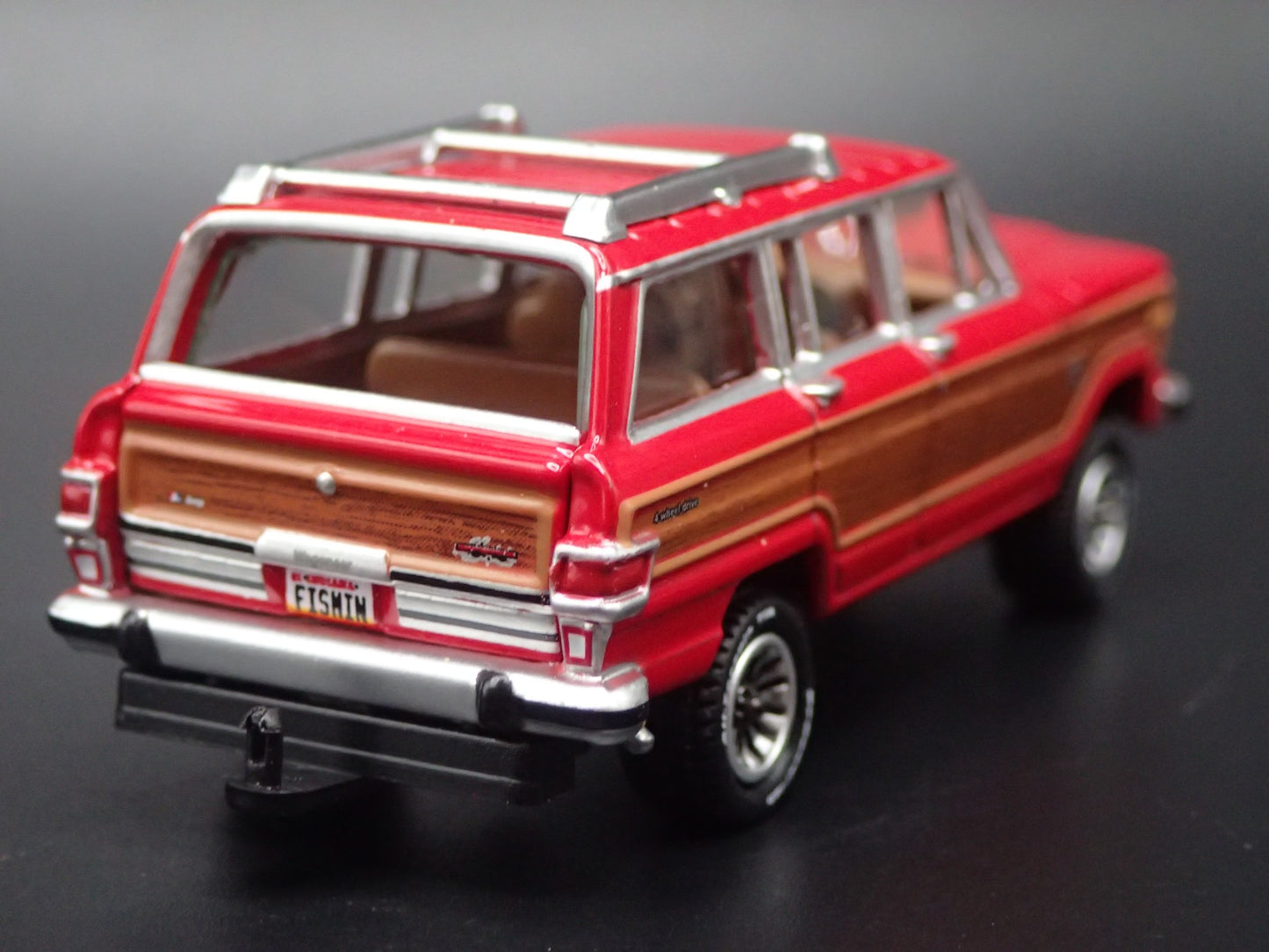 1980-1991 JEEP WAGONEER w HITCH 1:64 SCALE COLLECTIBLE DIORAMA DIECAST MODEL CAR