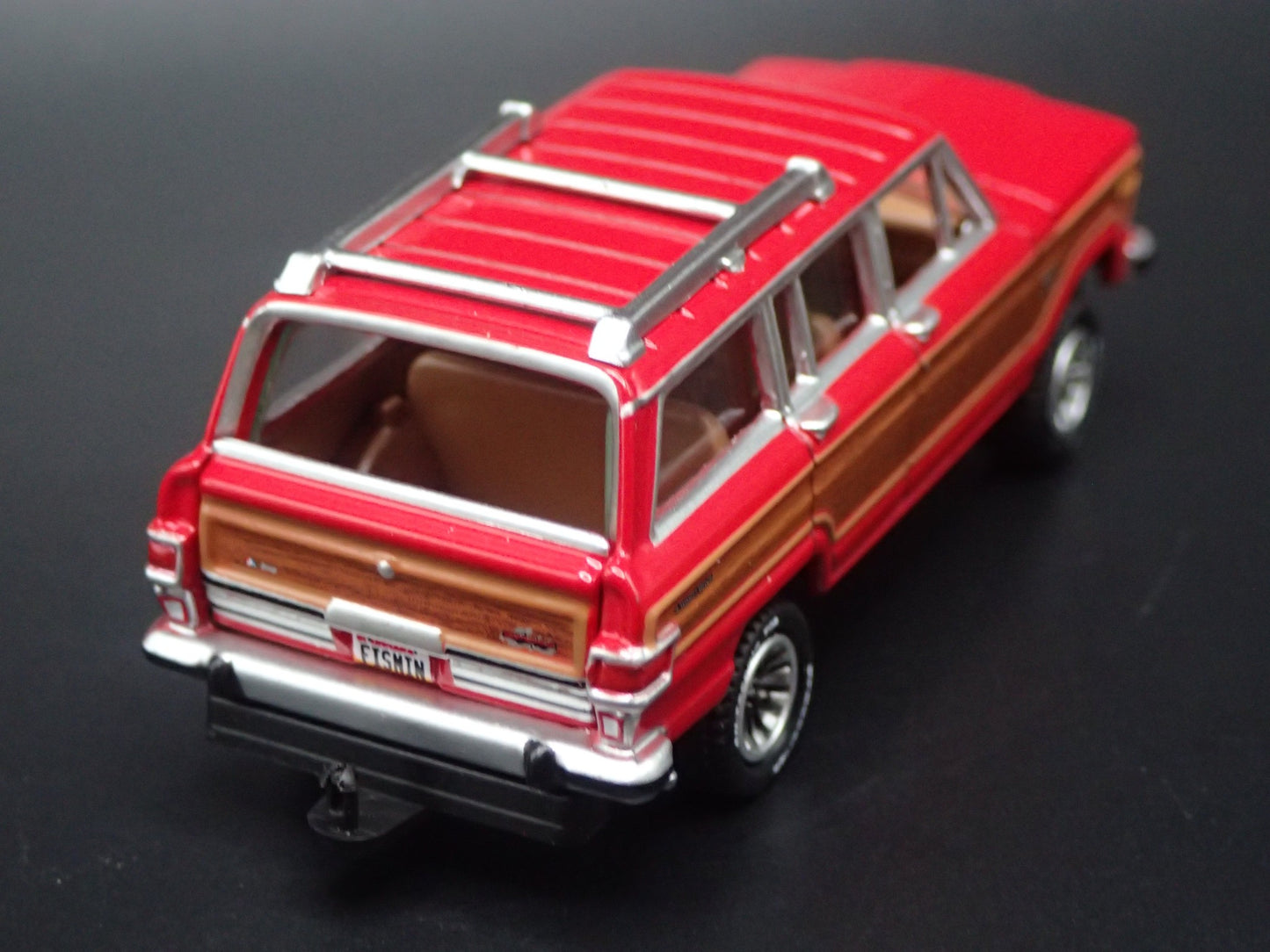 1980-1991 JEEP WAGONEER w HITCH 1:64 SCALE COLLECTIBLE DIORAMA DIECAST MODEL CAR