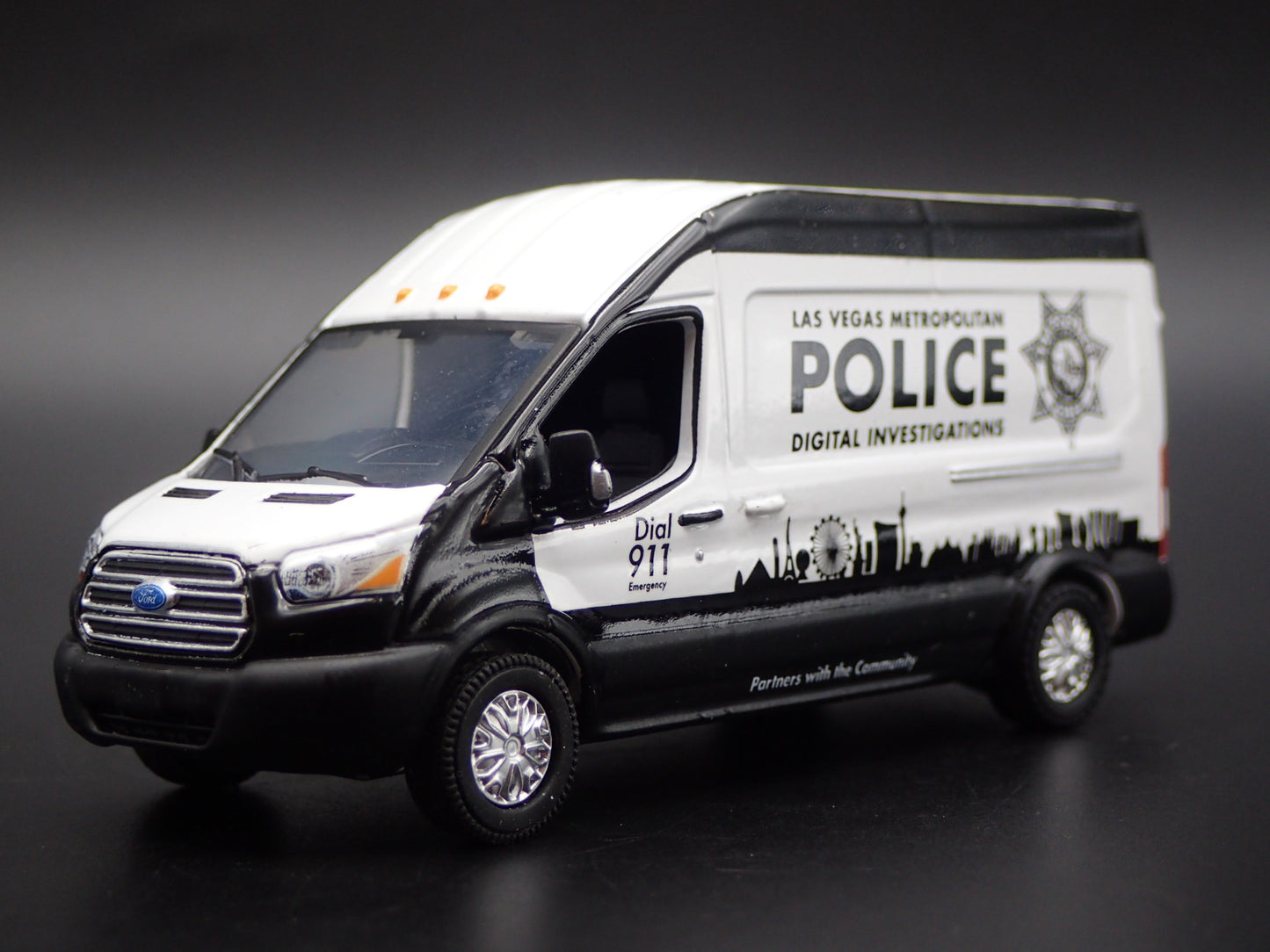 2019 19 FORD TRANSIT VAN LAS VEGAS METRO POLICE 1:64 SCALE DIECAST MODEL CAR