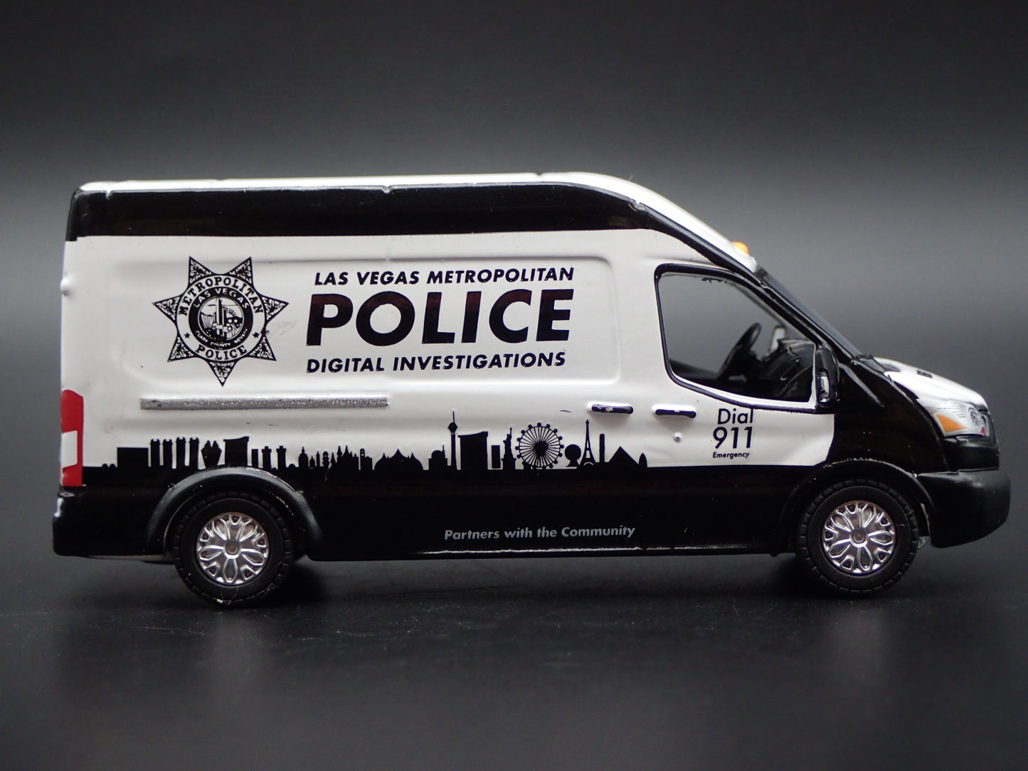 2019 19 FORD TRANSIT VAN LAS VEGAS METRO POLICE 1:64 SCALE DIECAST MODEL CAR
