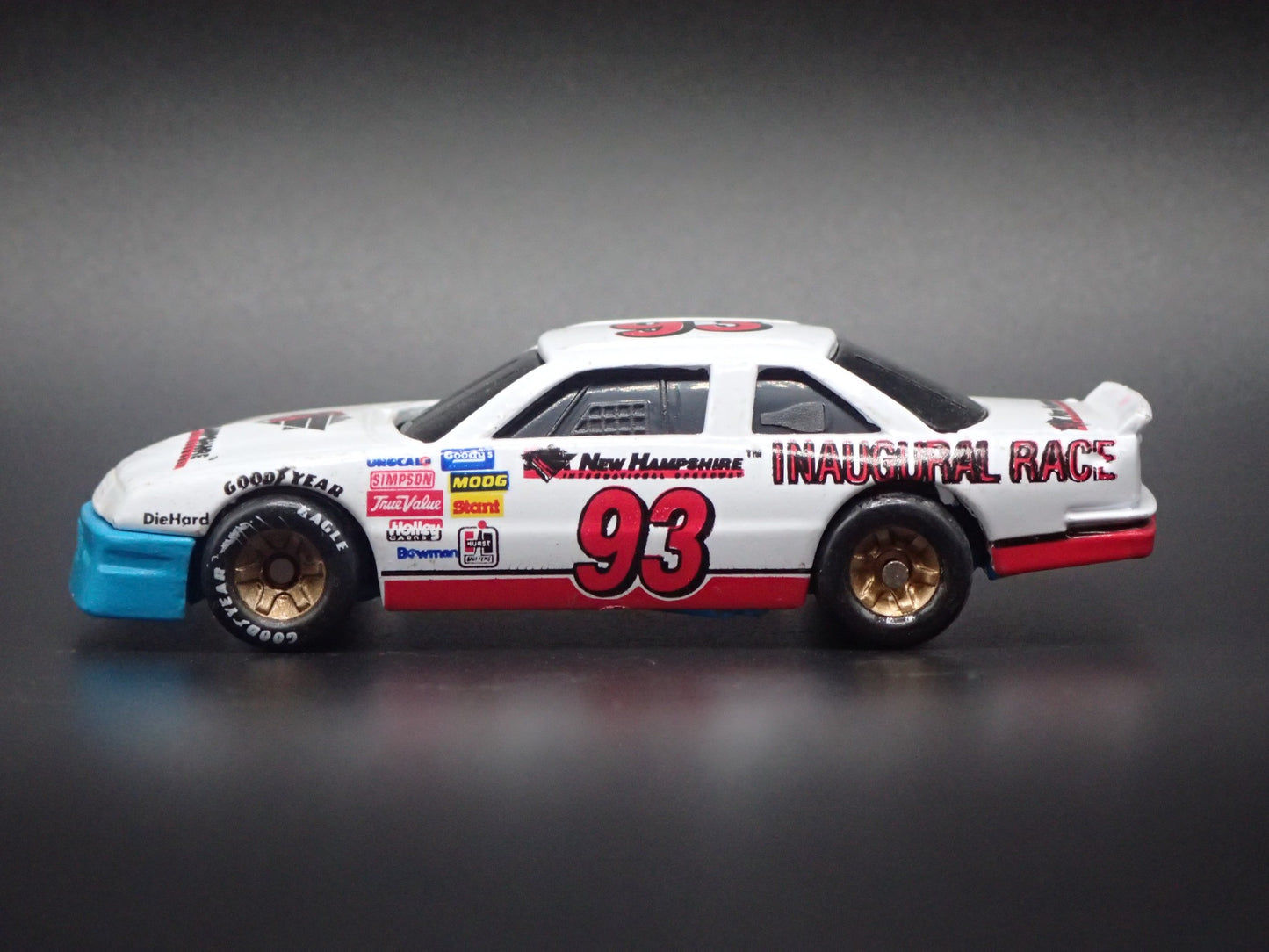 1991 91 93 STERLING MARLIN NEW HAMPHIRE NASCAR 1:64 SCALE DIECAST MODEL CAR