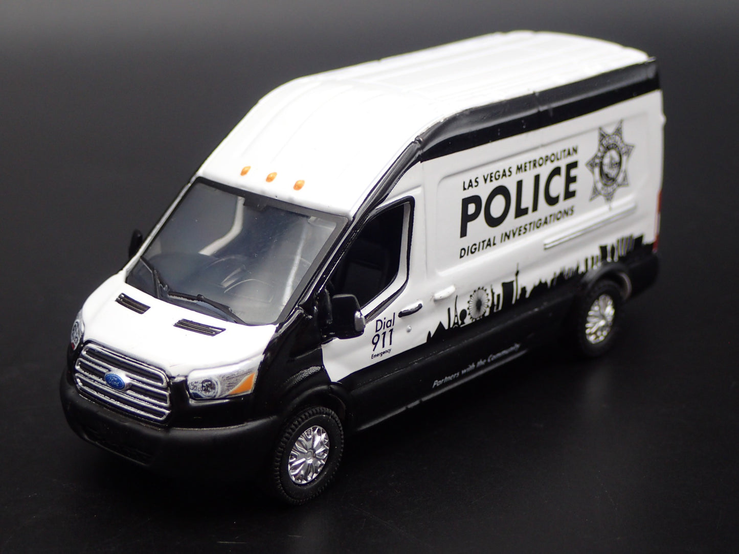 2019 19 FORD TRANSIT VAN LAS VEGAS METRO POLICE 1:64 SCALE DIECAST MODEL CAR