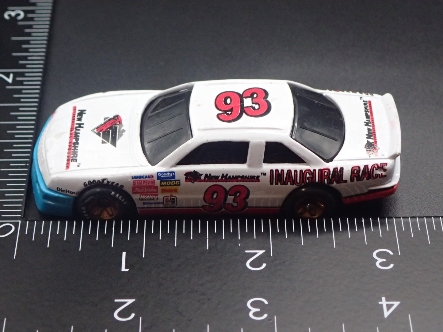 1991 91 93 STERLING MARLIN NEW HAMPHIRE NASCAR 1:64 SCALE DIECAST MODEL CAR