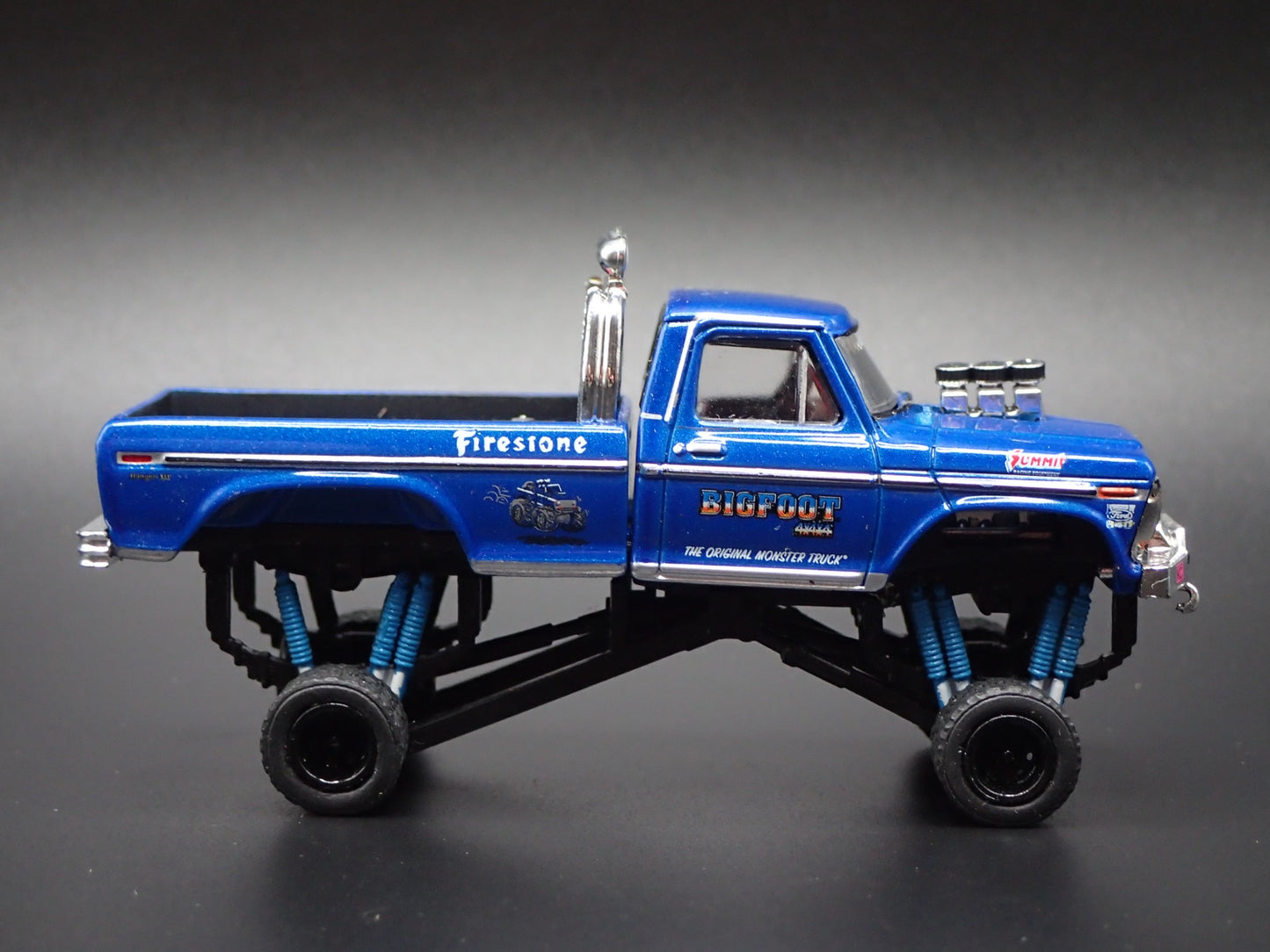 BIGFOOT #1 MONSTER TRUCK 1974 FORD F-250 W STREET TIRES 1/64 DIECAST MODEL CAR