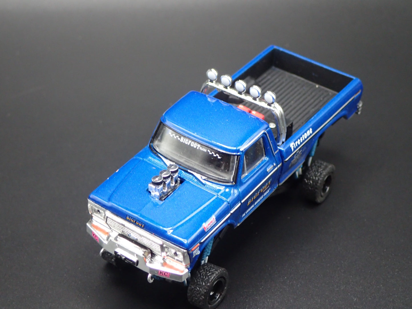 BIGFOOT #1 MONSTER TRUCK 1974 FORD F-250 W STREET TIRES 1/64 DIECAST MODEL CAR