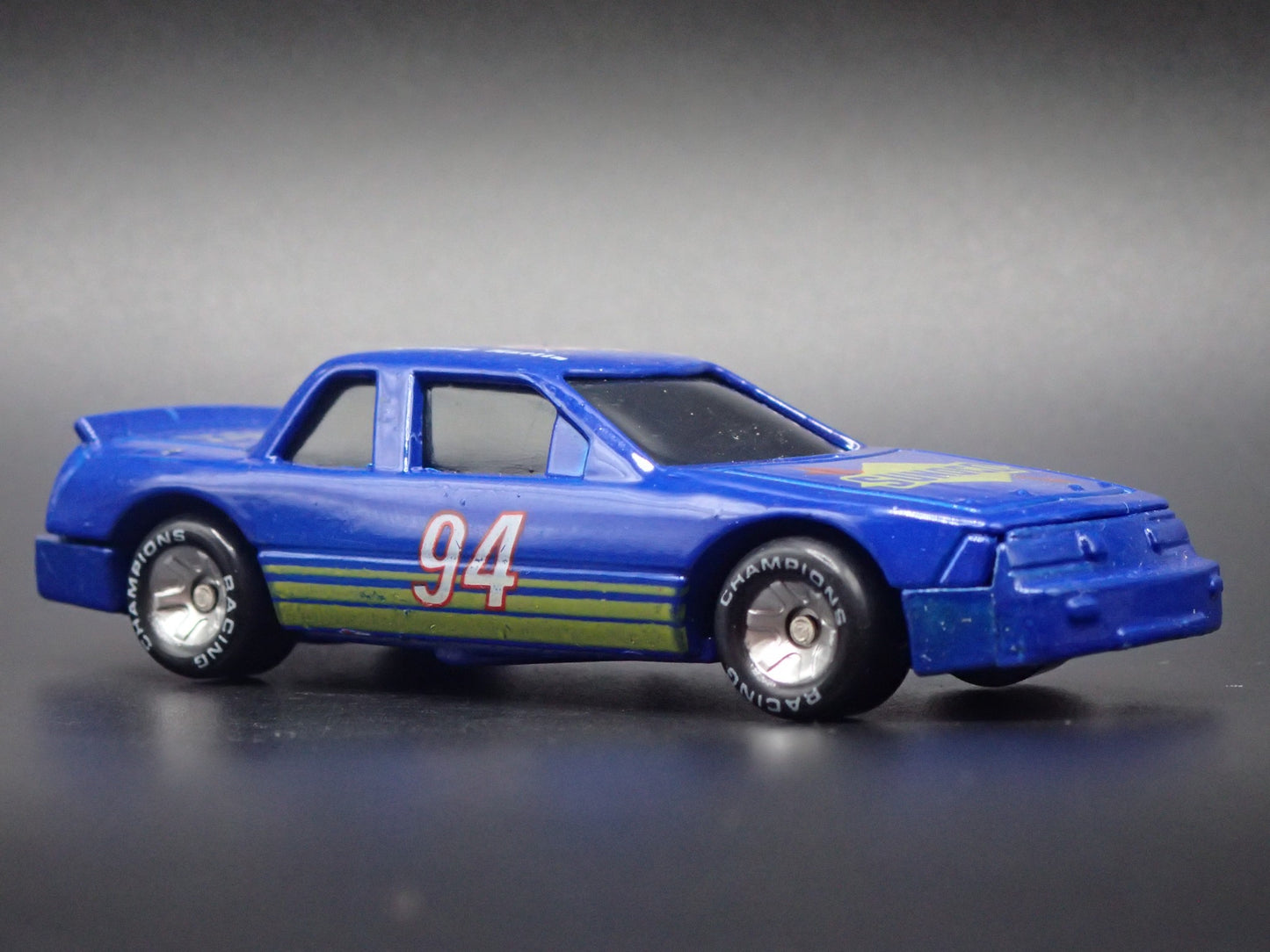 1991 91 BUICK REGAL 94 JAY FOGLEMAN NASCAR 1:64 SCALE COLLECTIBLE DIECAST CAR