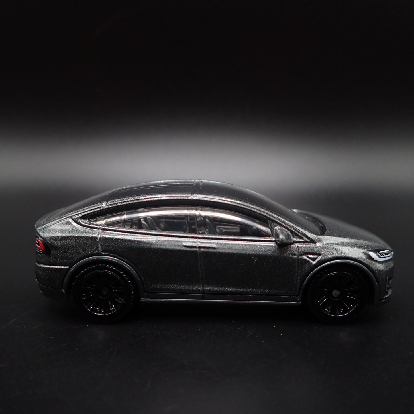 2016-2025 TESLA MODEL X SUV GRY 1:64 SCALE COLLECTIBLE DIORAMA DIECAST MODEL CAR