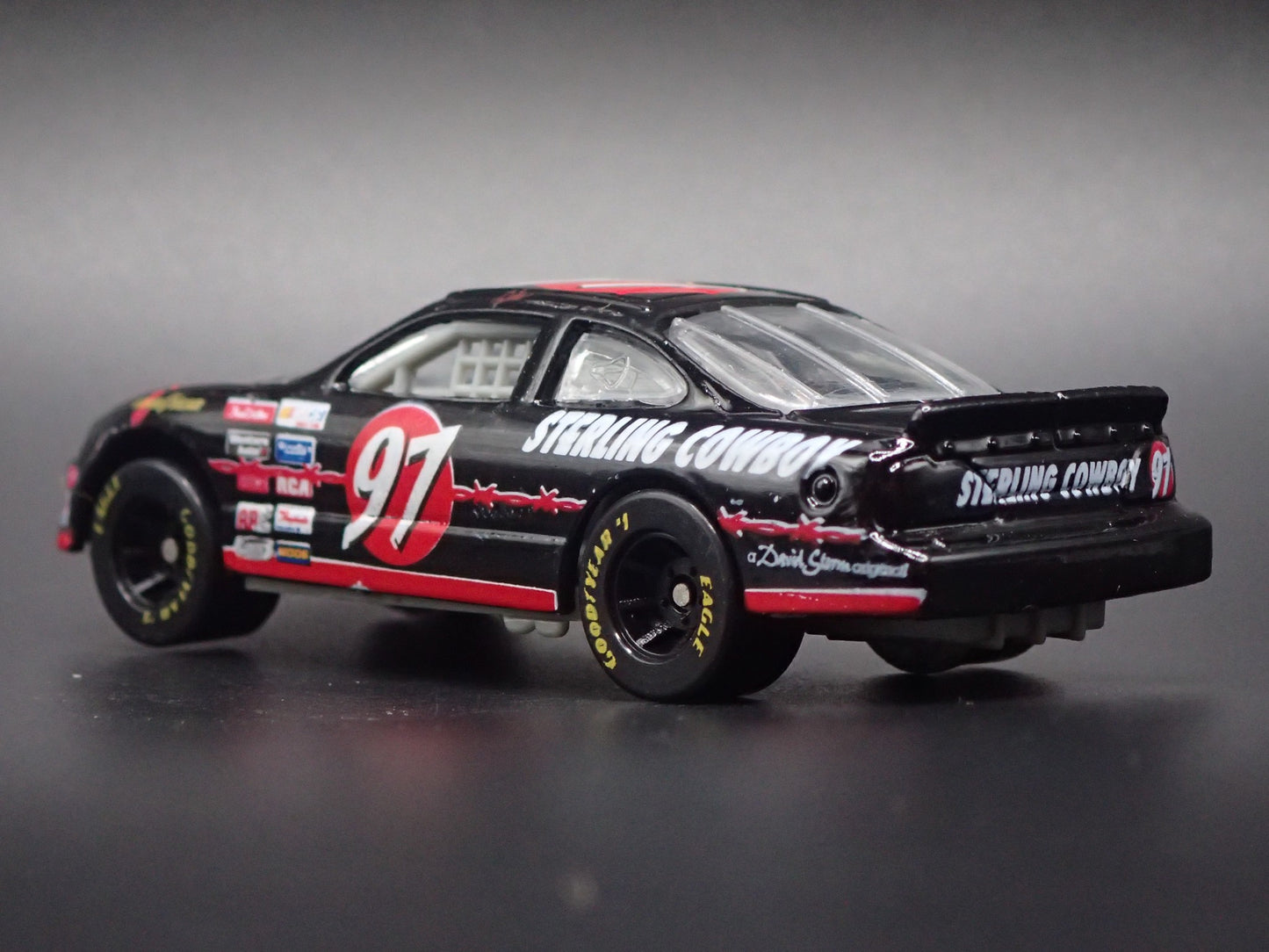 1996 96 PONTIAC GRAND PRIX 97 CHAD LITTLE NASCAR 1:64 SCALE DIECAST MODEL CAR